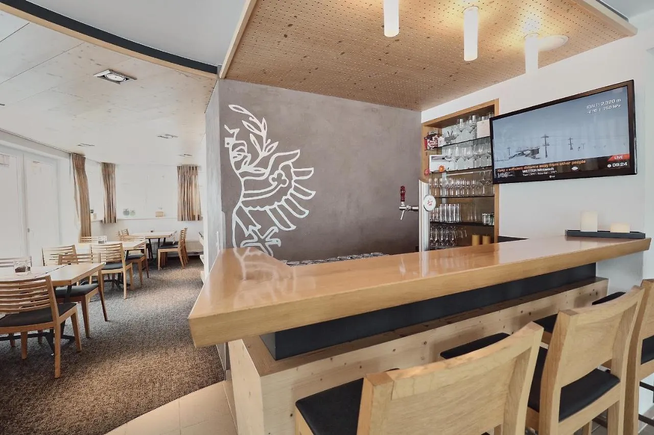 Апартаменты Hotel Garni & Aparthotel Collina